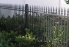 Slade Pointgates-fencing-and-screens-7.jpg; ?>
